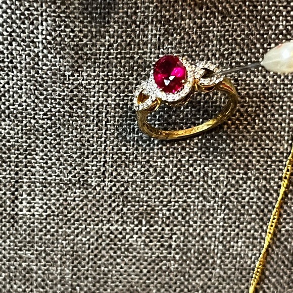 Red Garnet Necklace Set - Picture 3 of 8